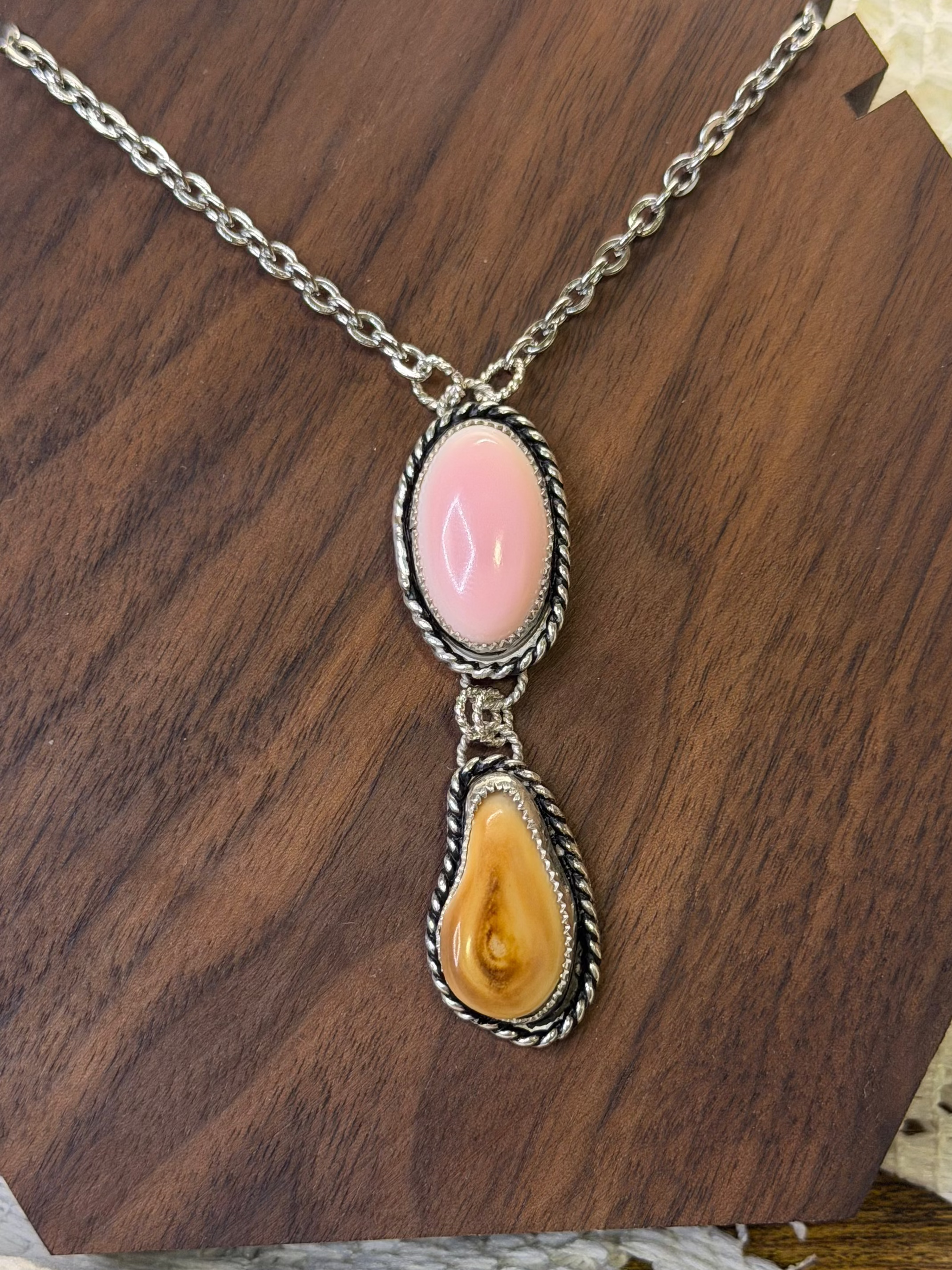 Blushing Ivory Necklace 2